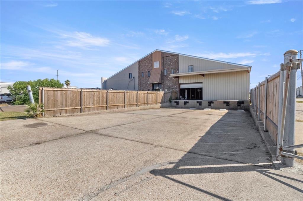 1301 VETERANS Boulevard