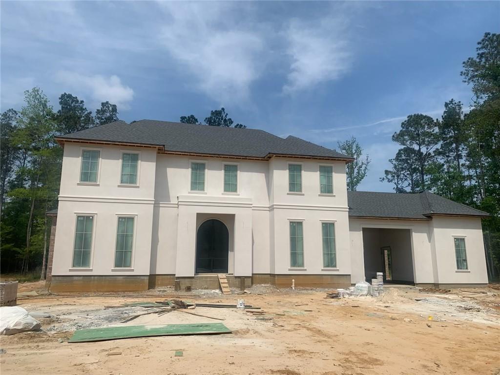 132 LINNETTE Court
