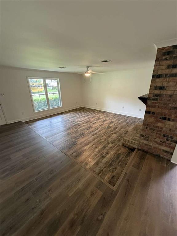 808 BRIARWOOD Drive