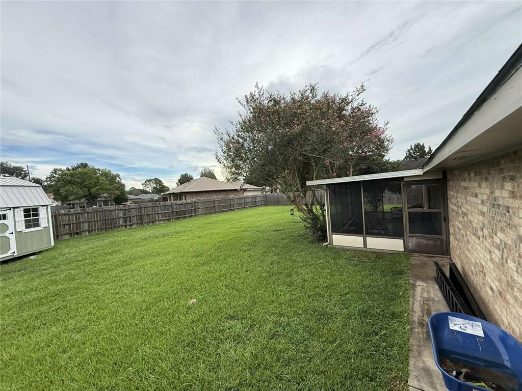 808 BRIARWOOD Drive