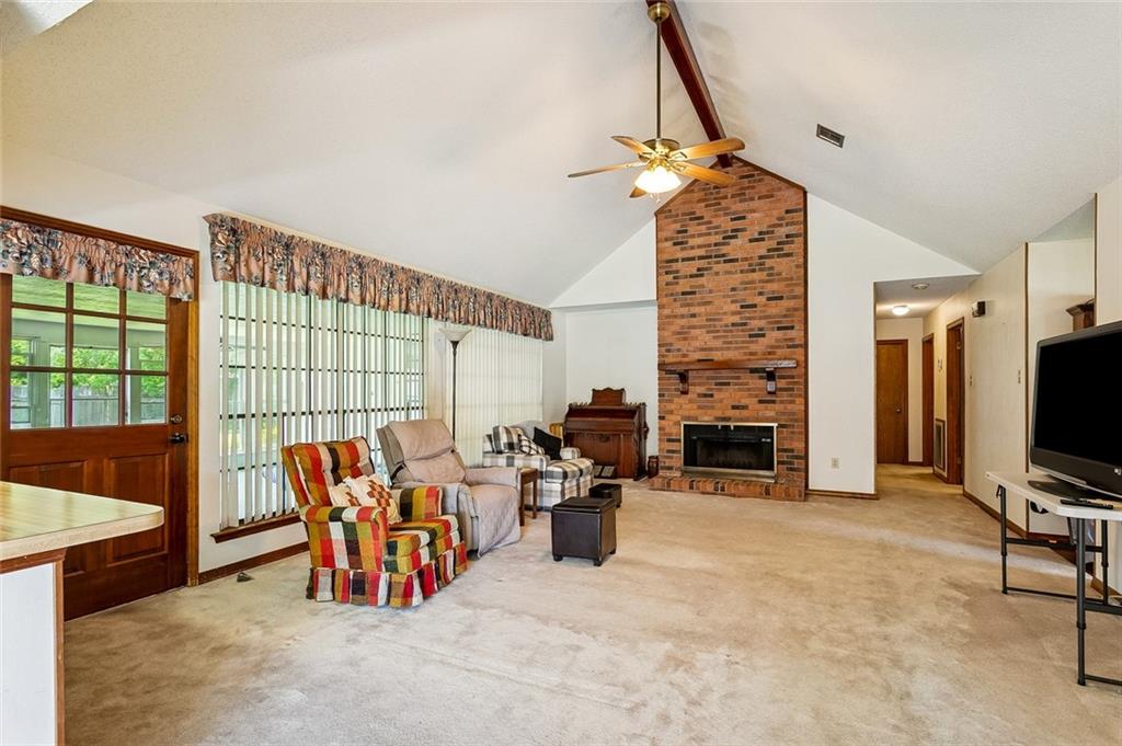 912 BEAU CHENE Drive