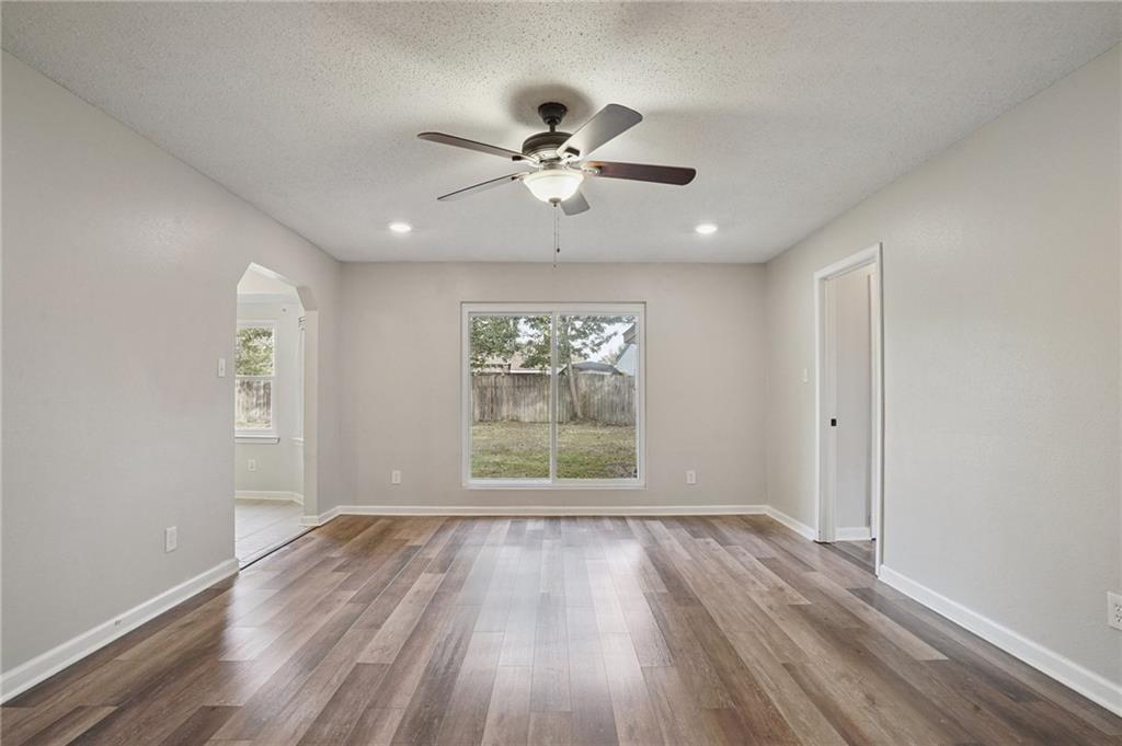 112 KEMPSEY Court