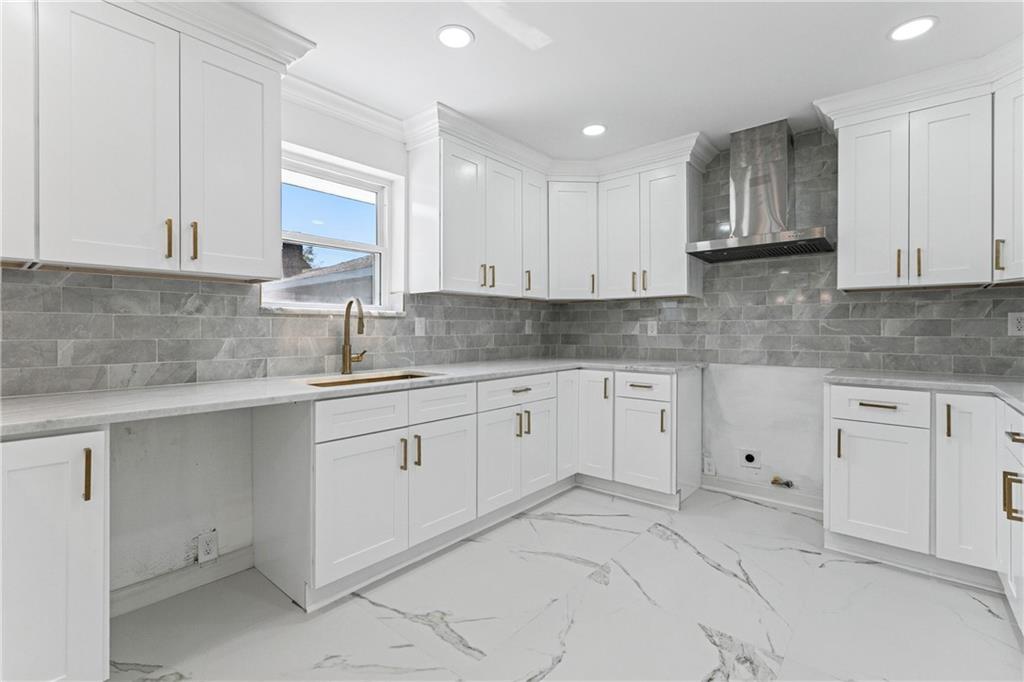 3501 SILVER MAPLE Court