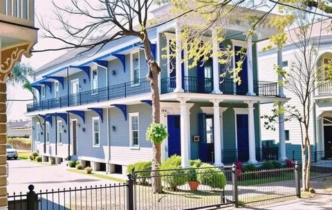 1608 GOVERNOR NICHOLLS Street New Orleans LA 70116