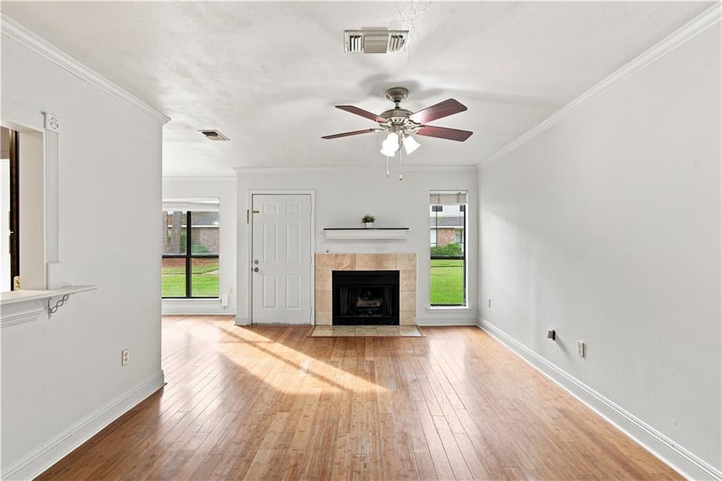 213 PINERIDGE Court 213