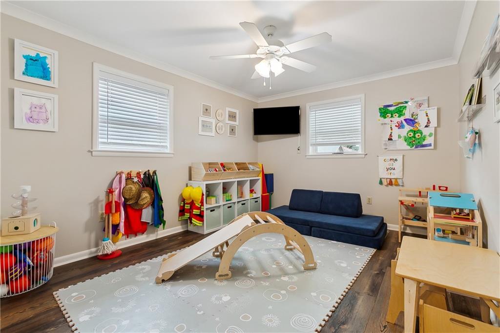 Metairie, Louisiana 70005, United States, 3 Bedrooms Bedrooms, ,2 BathroomsBathrooms,Residential,Pending,90647