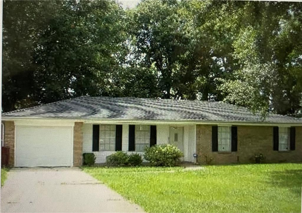208 MARYLAND Drive E, Luling, LA 70070 - #: 2376143