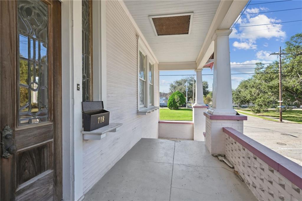 New Orleans, Louisiana 70119, United States, 3 Bedrooms Bedrooms, ,2 BathroomsBathrooms,Residential,Active,106295