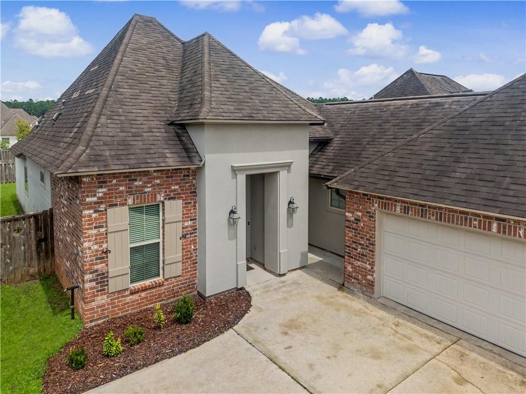 1233 DEER PARK Court