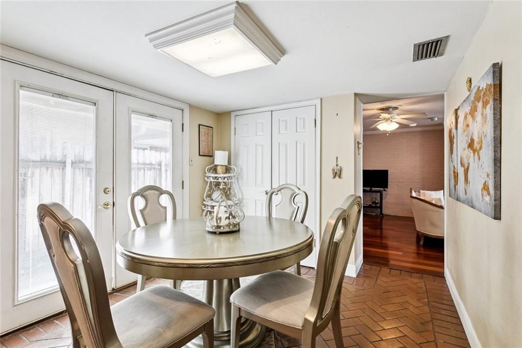 Metairie, Louisiana 70002, United States, 4 Bedrooms Bedrooms, ,3 BathroomsBathrooms,Residential,Active,215877