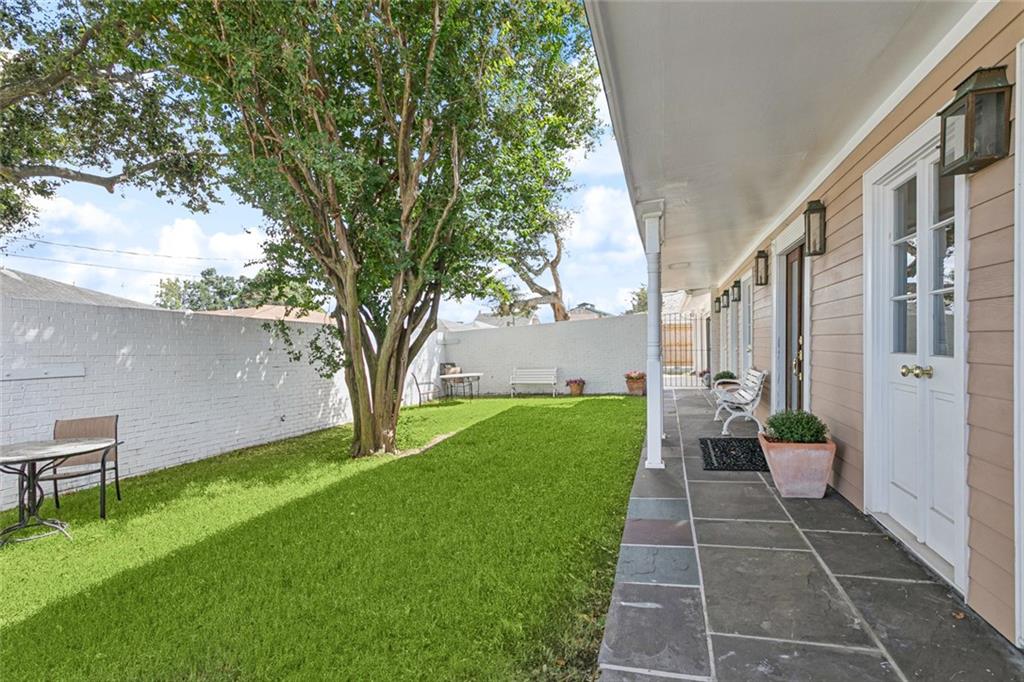 Metairie, Louisiana 70002, United States, 4 Bedrooms Bedrooms, ,3 BathroomsBathrooms,Residential,Active,215877