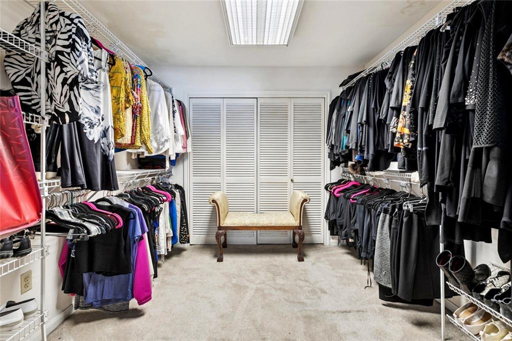 Metairie, Louisiana 70002, United States, 4 Bedrooms Bedrooms, ,3 BathroomsBathrooms,Residential,Active,215877