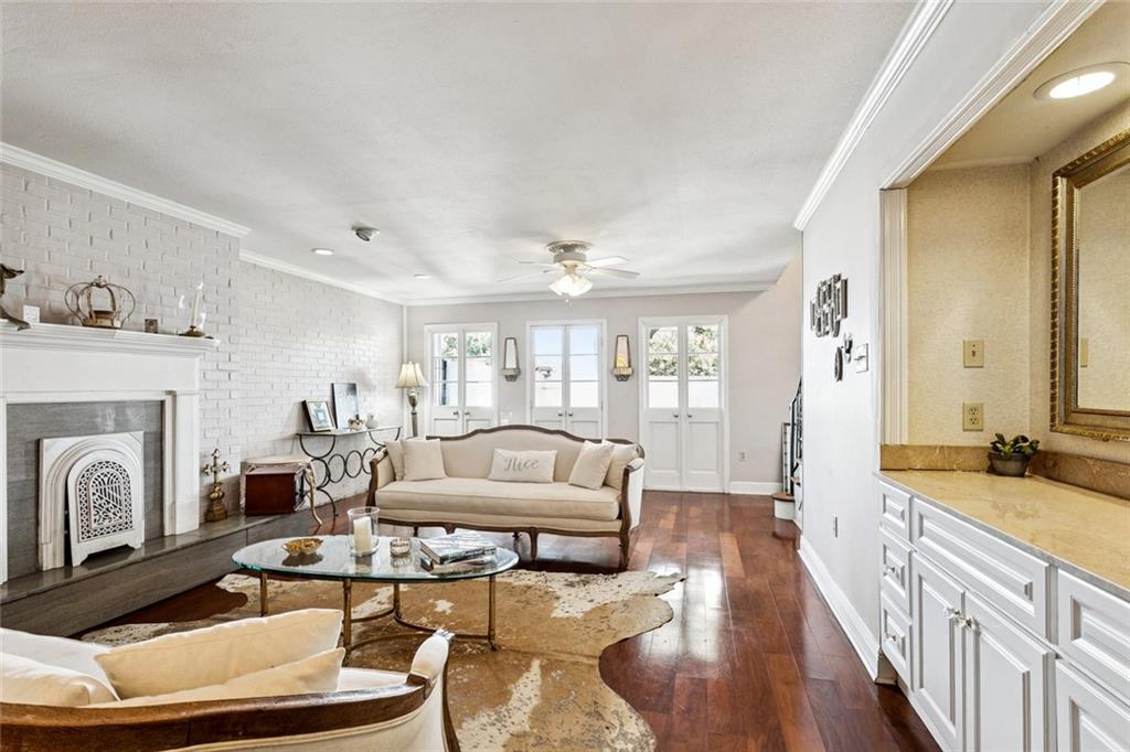 Metairie, Louisiana 70002, United States, 4 Bedrooms Bedrooms, ,3 BathroomsBathrooms,Residential,Active,215877