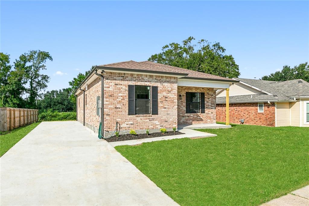 2409 DANIEL Drive
