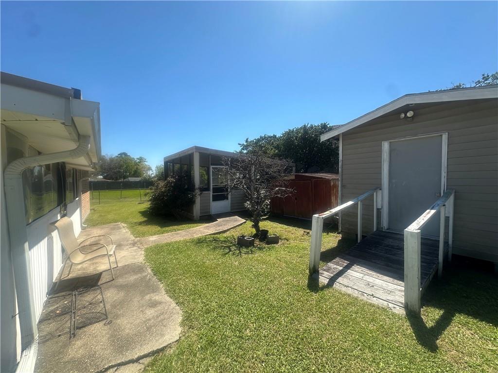 230 COURVILLE Drive