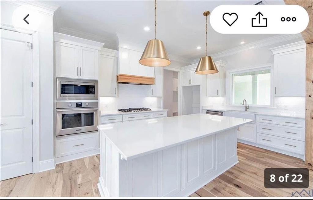 168 RUE CHRISTE Street