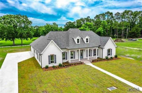 168 RUE CHRISTE Street Thibodaux LA 70301