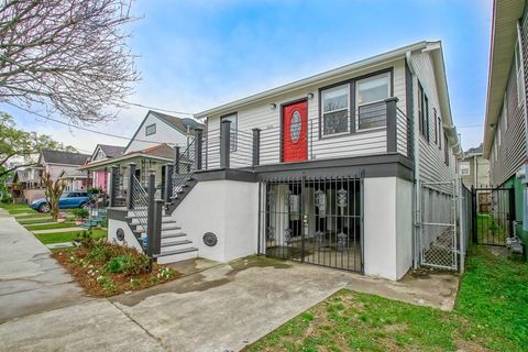 3444 TOLEDANO Street New Orleans LA 70125