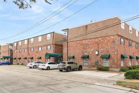 3013 RIDGELAKE Drive 203 Metairie LA 70002