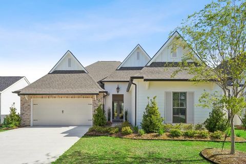 4221 CYPRESS POINT Drive Covington LA 70433