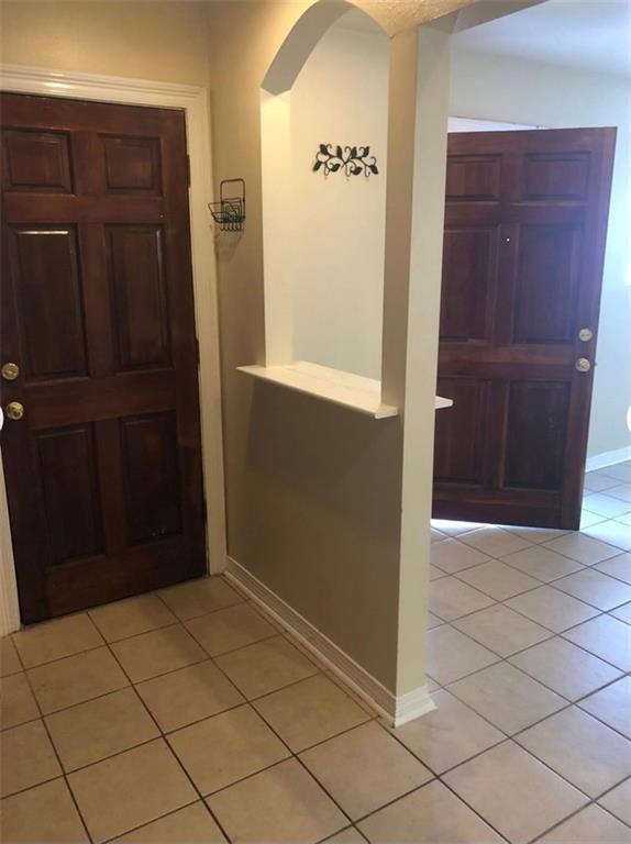 New Orleans, Louisiana 70126, United States, 5 Bedrooms Bedrooms, ,2 BathroomsBathrooms,Residential,Pending,62205