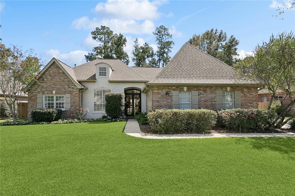 1322 WOODMERE Drive