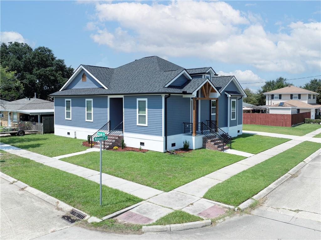 3016 PECAN Drive