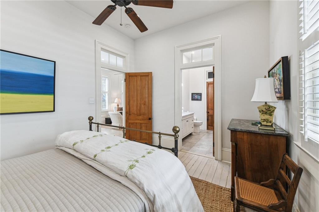 New Orleans, Louisiana 70115, United States, 3 Bedrooms Bedrooms, ,3 BathroomsBathrooms,Residential,Pending,14356