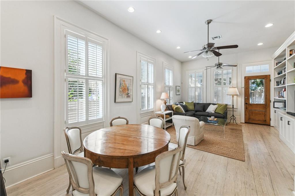 New Orleans, Louisiana 70115, United States, 3 Bedrooms Bedrooms, ,3 BathroomsBathrooms,Residential,Pending,14356