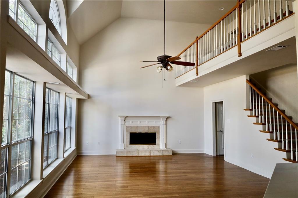 7134 MEADOWBROOK Drive