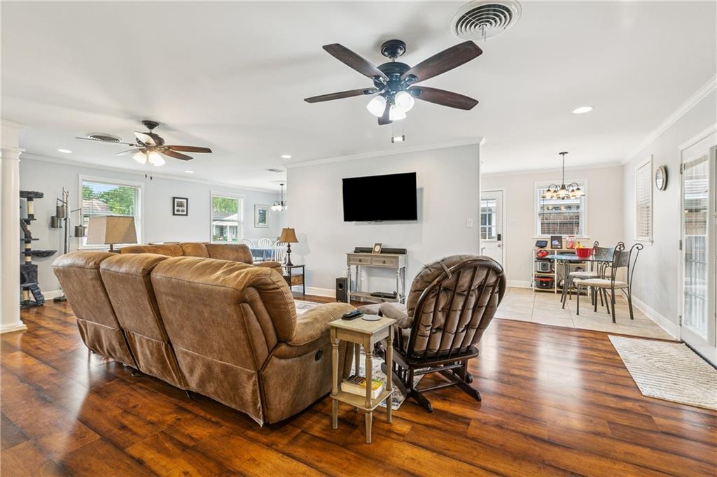 112 HIBISCUS Place