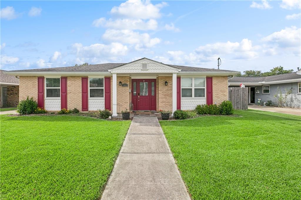 112 HIBISCUS Place