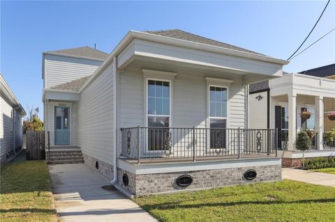 9213 S CLAIBORNE Avenue New Orleans LA 70118