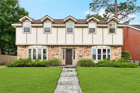 3931 S POST OAK Avenue New Orleans LA 70131