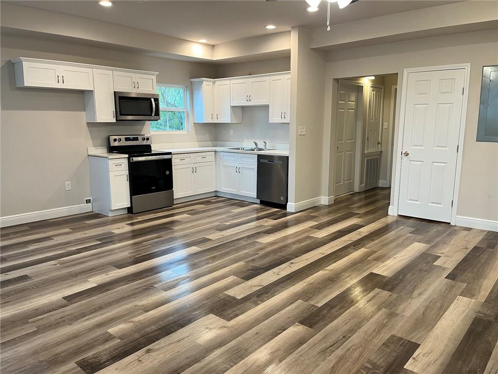 New Orleans, Louisiana 70117, United States, 2 Bedrooms Bedrooms, ,2 BathroomsBathrooms,Residential,Pending,65592