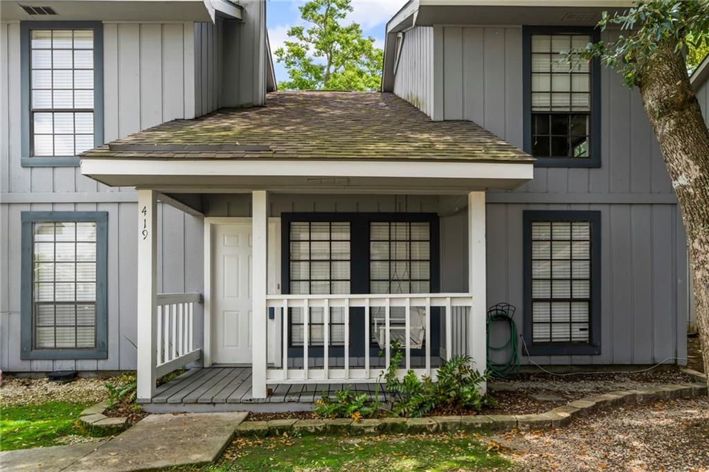 419 CEDARWOOD Drive 419