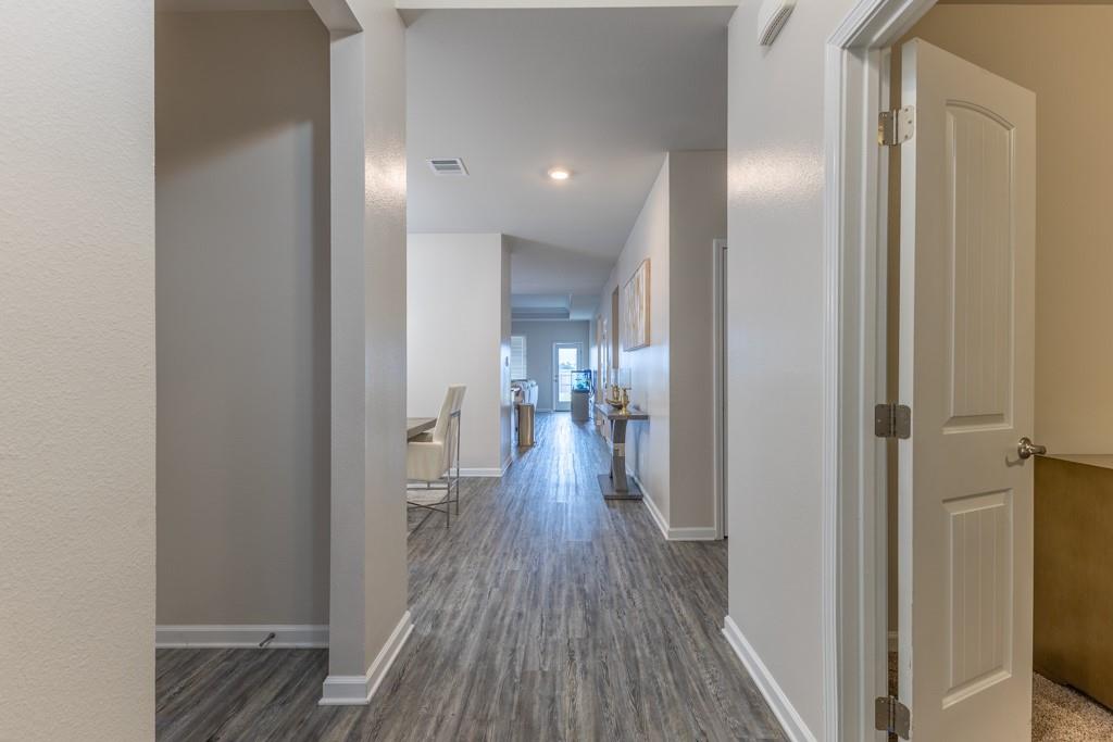 5693 OAKWORTH Street