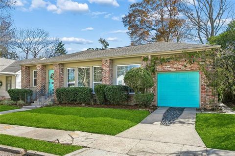 Photo of 35 MARYLAND Drive, New Orleans, LA 70124 (MLS # 2545590)