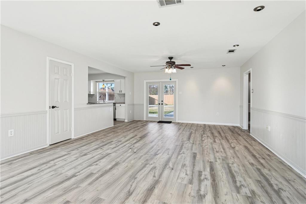 6100 CLEARWATER Drive