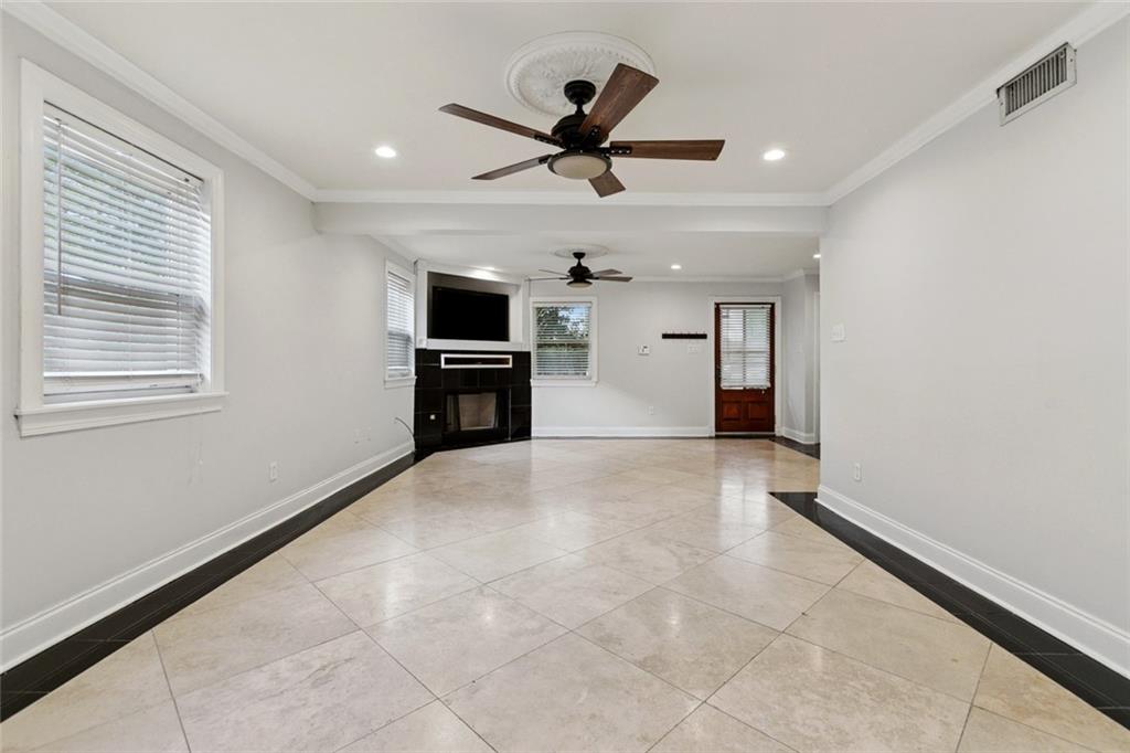 6012 BELLAIRE Drive 6012