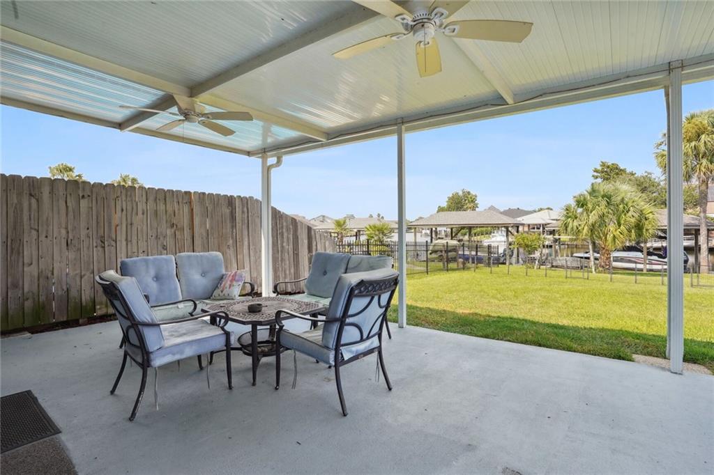 Photo 16 of 20 of 1040 MARINA Drive townhome
