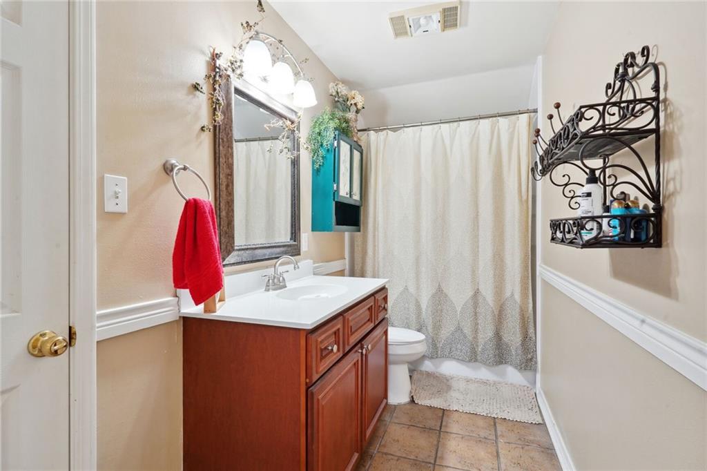 Photo 14 of 20 of 1040 MARINA Drive townhome