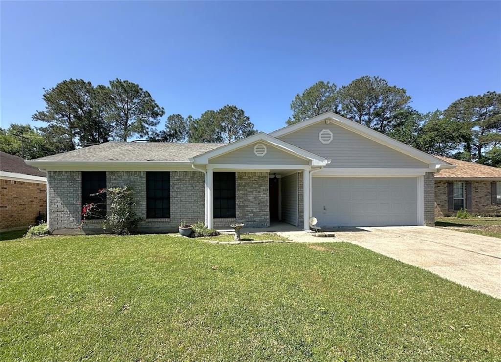 105 FOXCROFT Drive