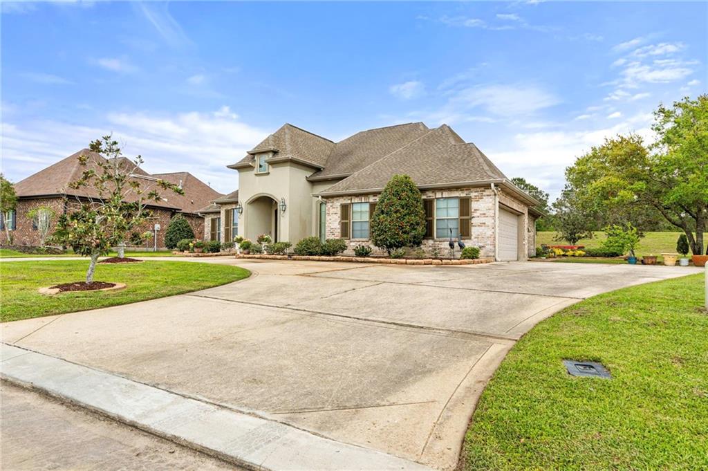 333 CYPRESS LAKES Drive