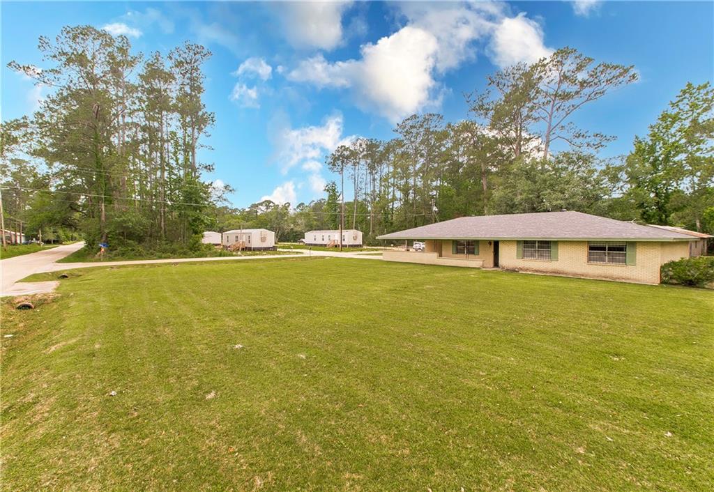61259 N PONTCHARTRAIN Drive
