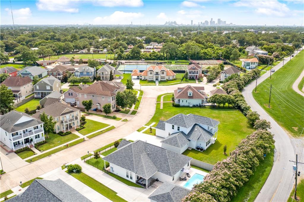 New Orleans, Louisiana 70131, United States, 4 Bedrooms Bedrooms, ,3 BathroomsBathrooms,Residential,Pending,54367