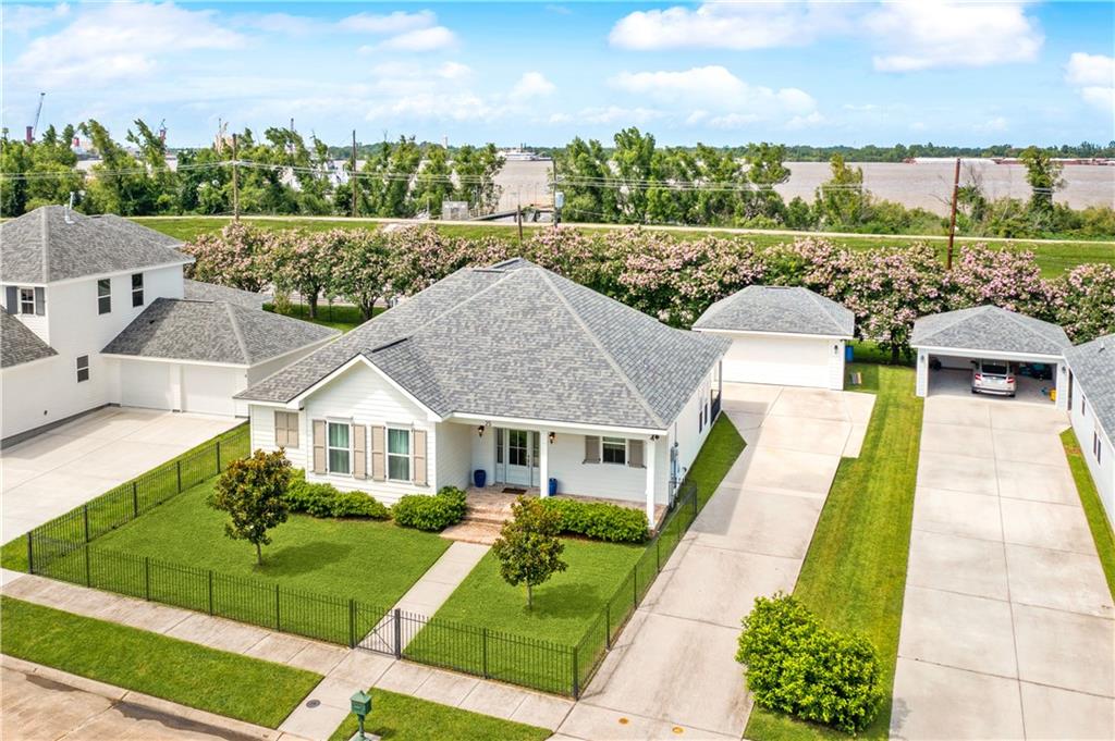 New Orleans, Louisiana 70131, United States, 4 Bedrooms Bedrooms, ,3 BathroomsBathrooms,Residential,Pending,54367