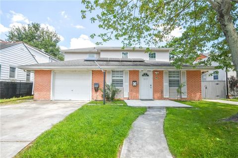 1015 ROSELAWN Street Metairie LA 70001