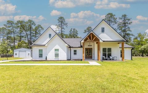 Photo of 29138 JACKSON Drive, Lacombe, LA 70445 (MLS # 2560213)