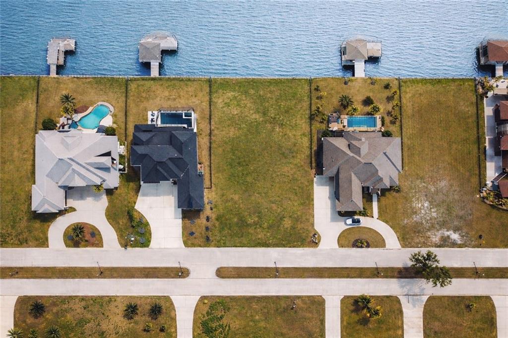 3057 SUNRISE Boulevard